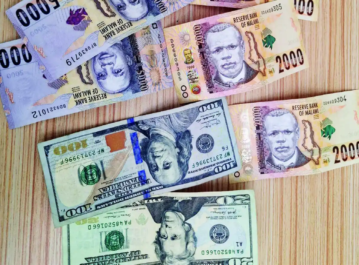 Dollar hits K3, 000 on black market