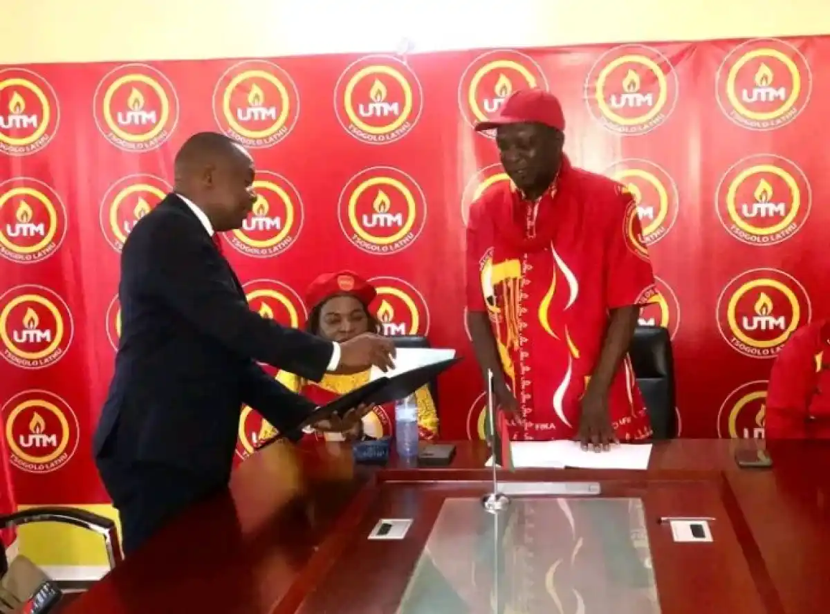 Dr Kabambe submits nomination forms for UTM presidency, says the road to UTM forming the next Government has started