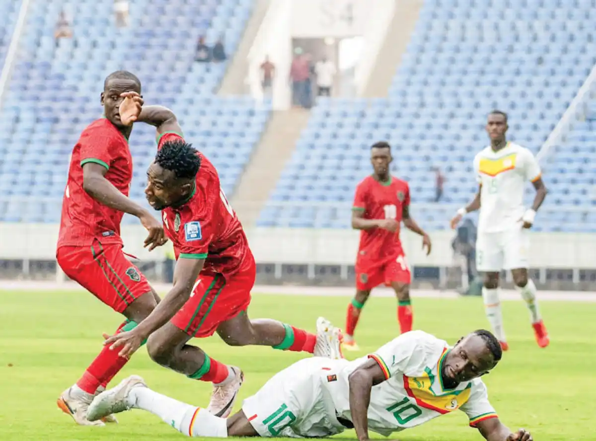 Flames fall to Sadio Mane freekick