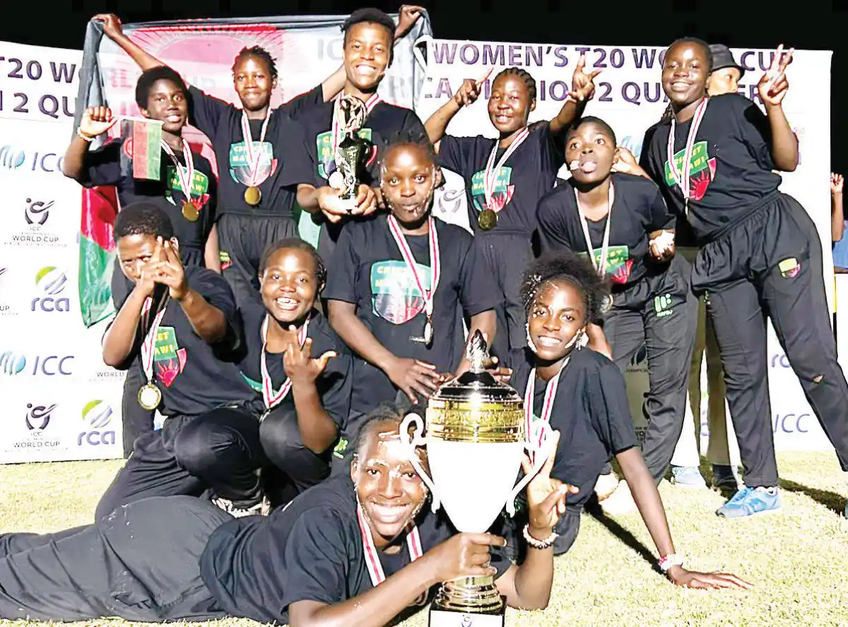 Lazarus Chakwera hails Malawi Under -19 team