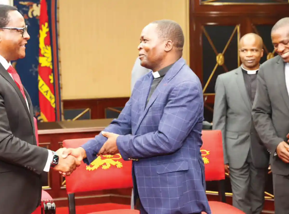 Lazarus Chakwera meets Nkhoma leaders