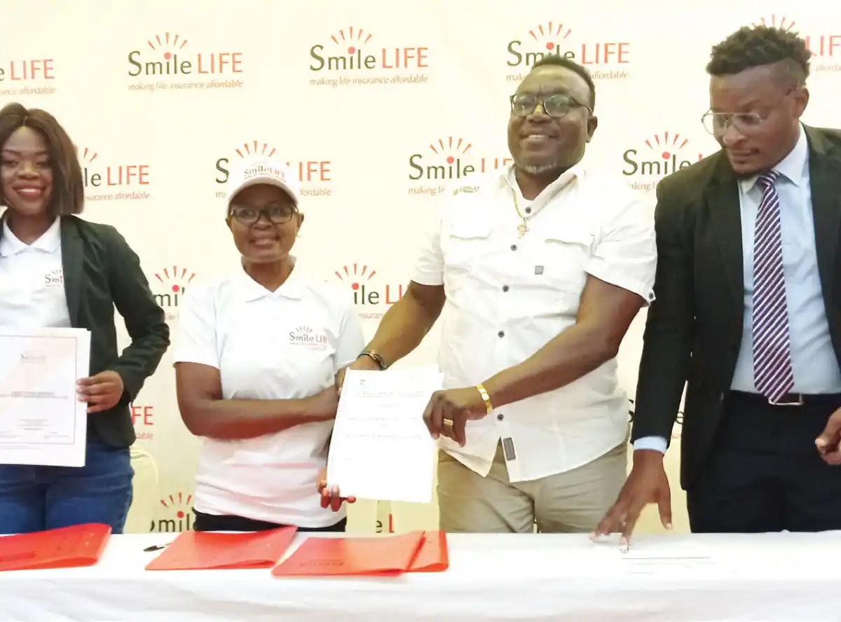 Mighty Mukuru Wanderers, Smile Life partner for supporters registration