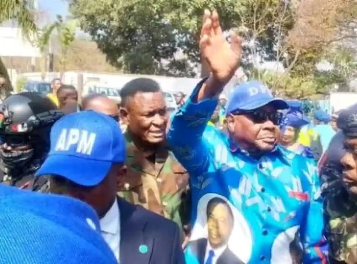 Ngakhale munthu woti wamwa mabotolo teni a Mbuye mtengeni! Sangayerekeze kuvotera MCP – Mutharika