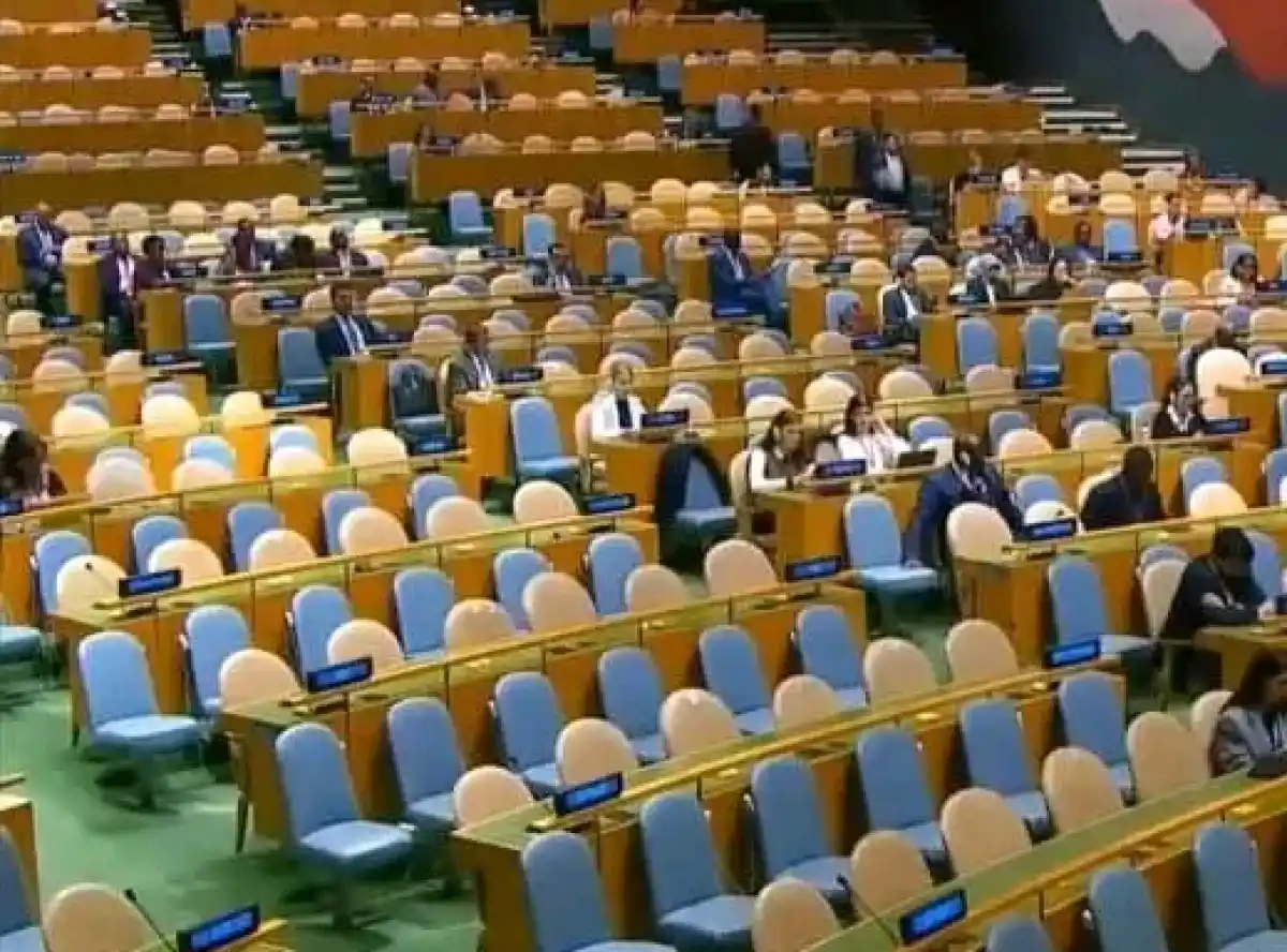 PHOTOS: Malawi President Chakwera Addresses Empty Chairs at UNGA