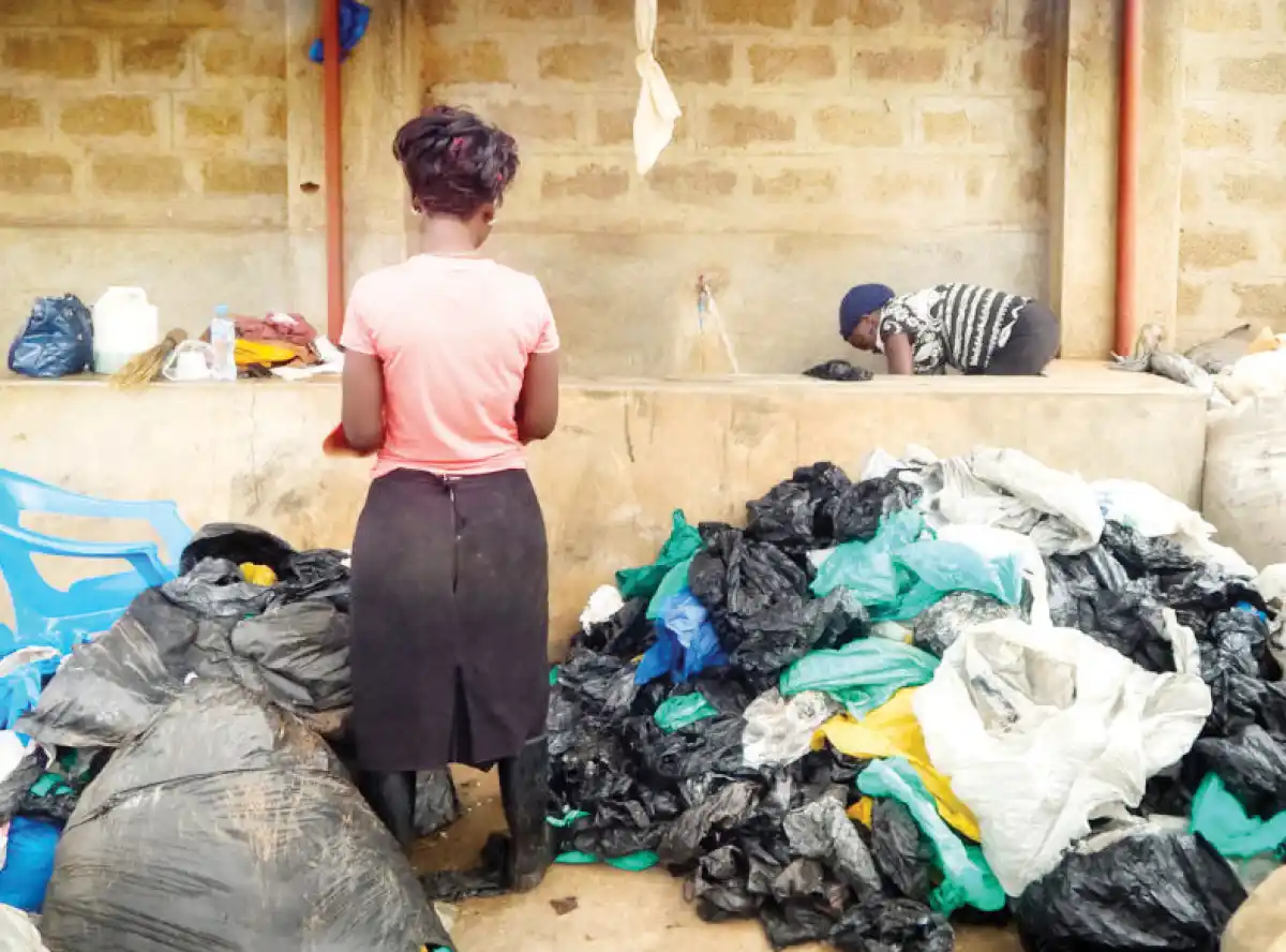 Thin plastics ban takes effect