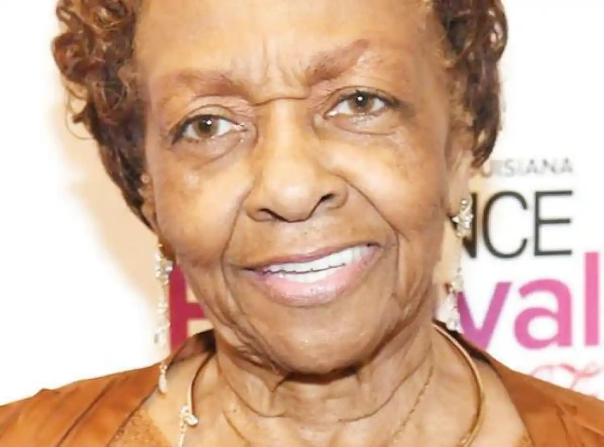 Whitney Houston’s mother dies at 91